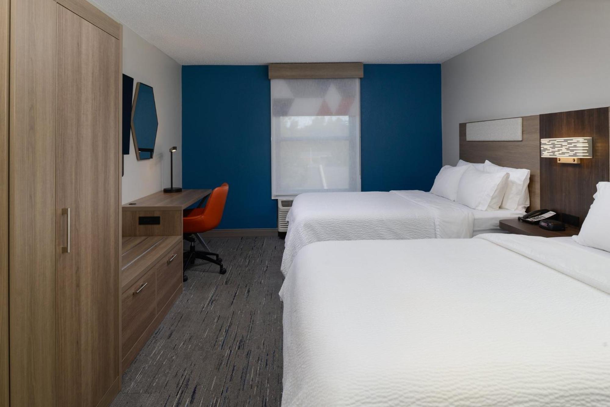 Holiday Inn Express Hotel And Suites Marysville By Ihg Экстерьер фото