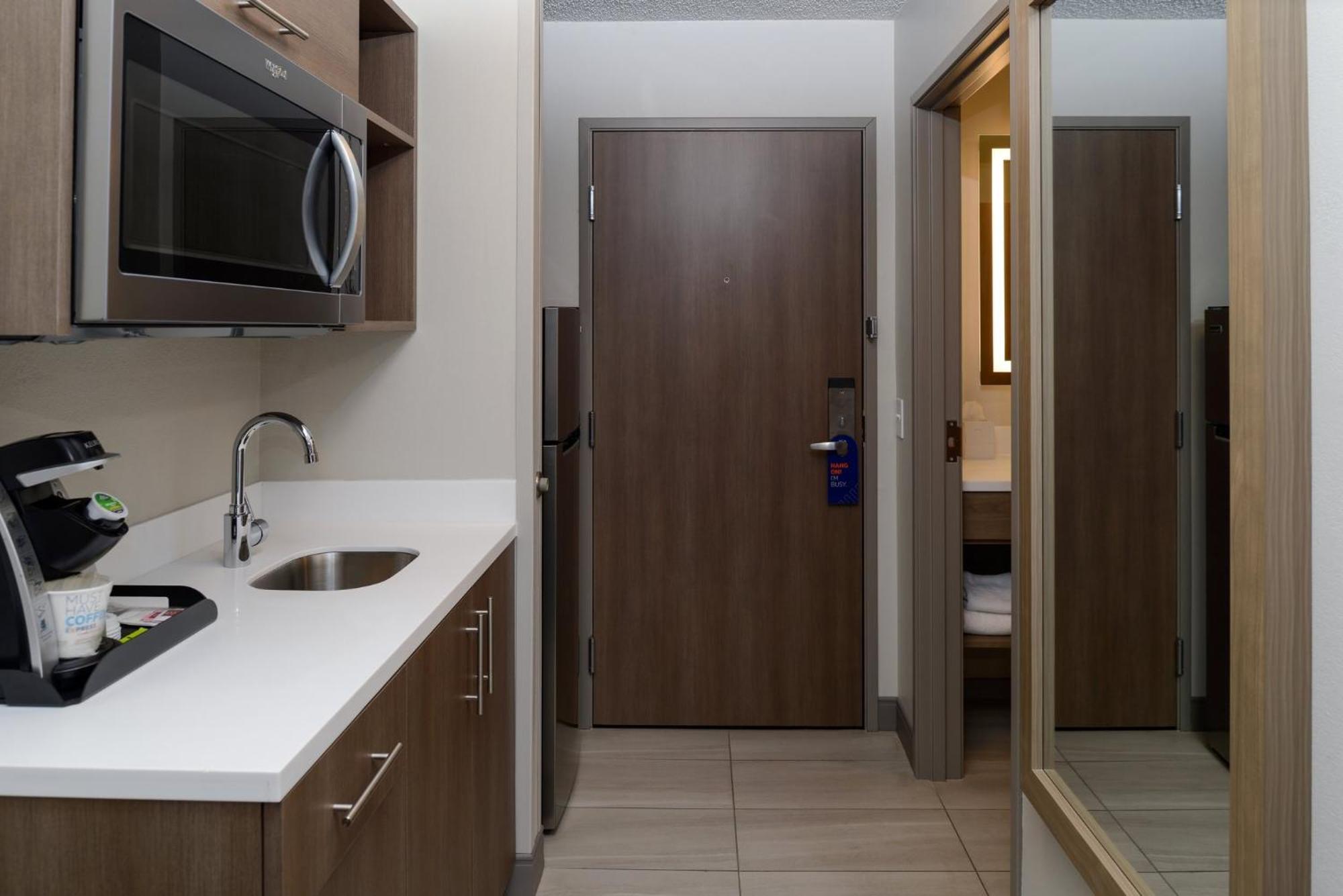 Holiday Inn Express Hotel And Suites Marysville By Ihg Экстерьер фото
