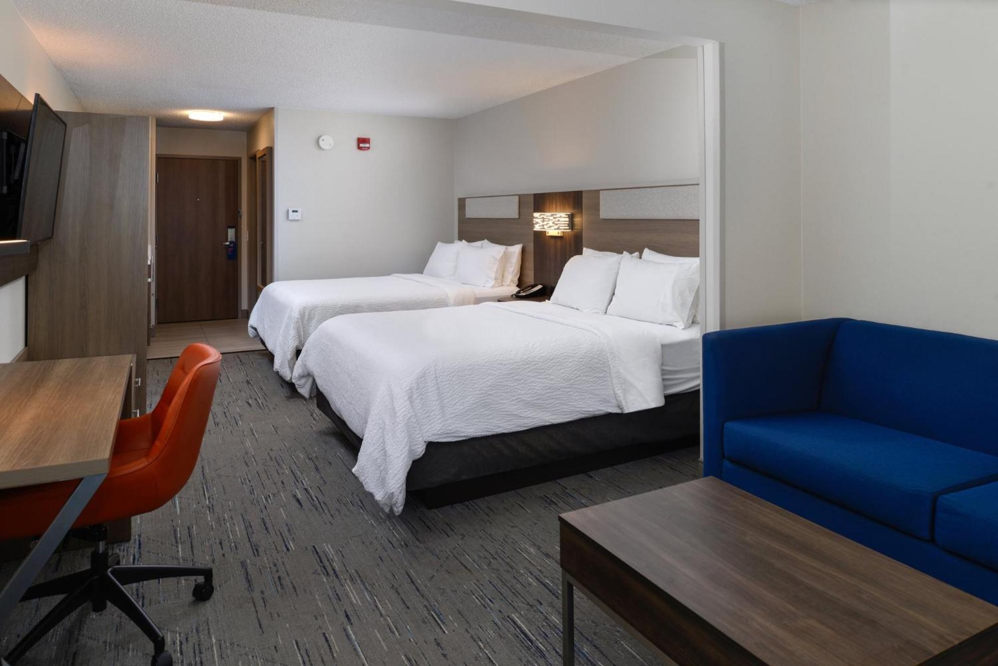 Holiday Inn Express Hotel And Suites Marysville By Ihg Экстерьер фото
