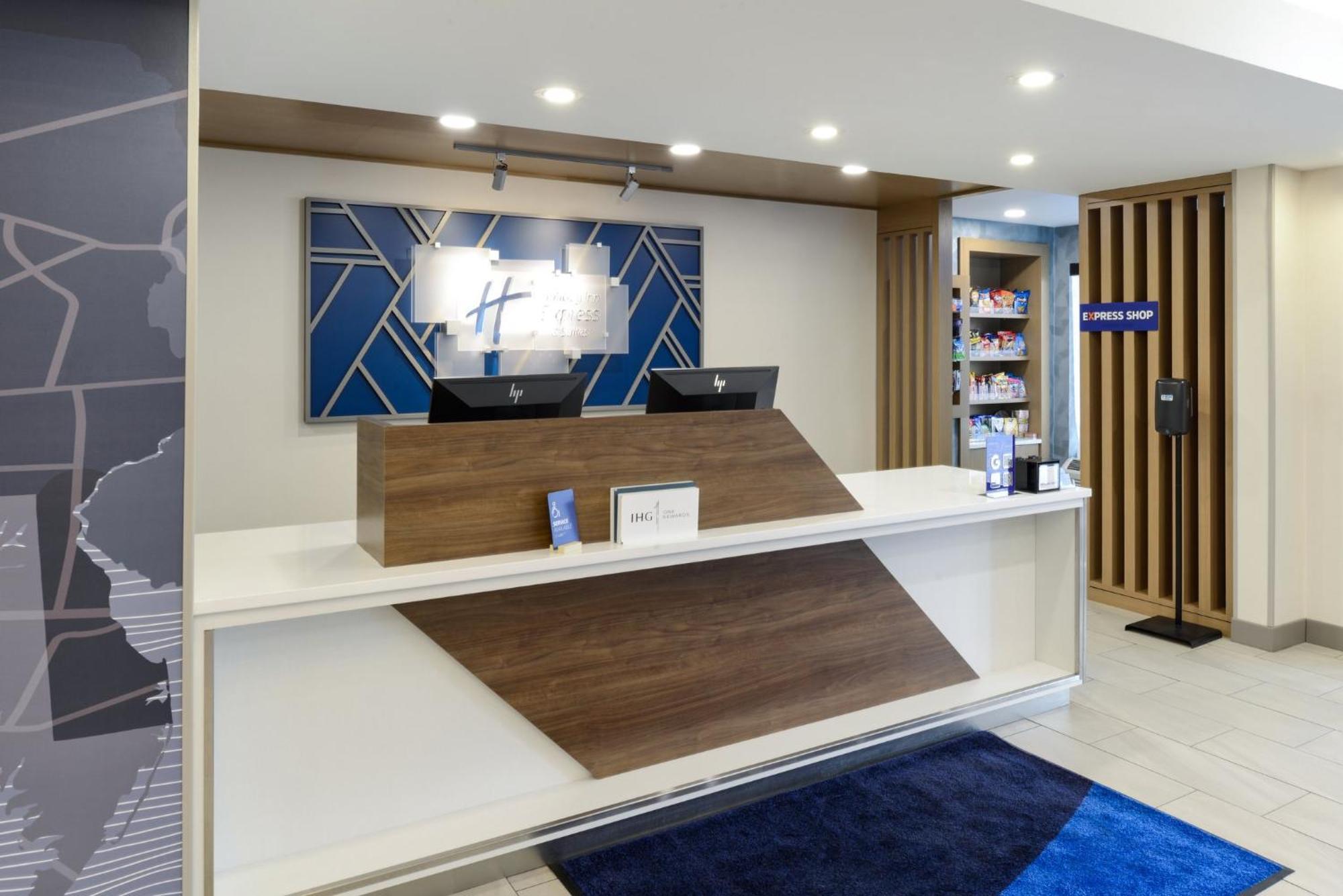 Holiday Inn Express Hotel And Suites Marysville By Ihg Экстерьер фото