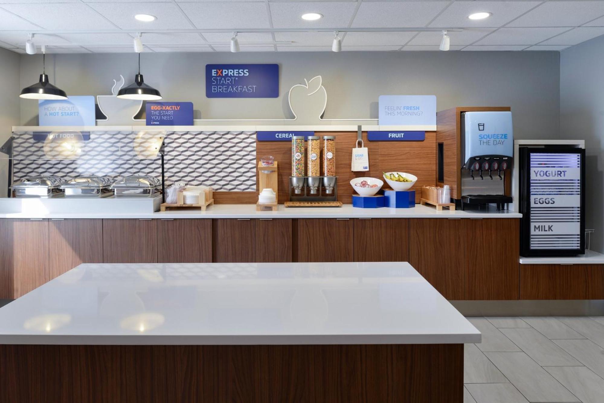 Holiday Inn Express Hotel And Suites Marysville By Ihg Экстерьер фото