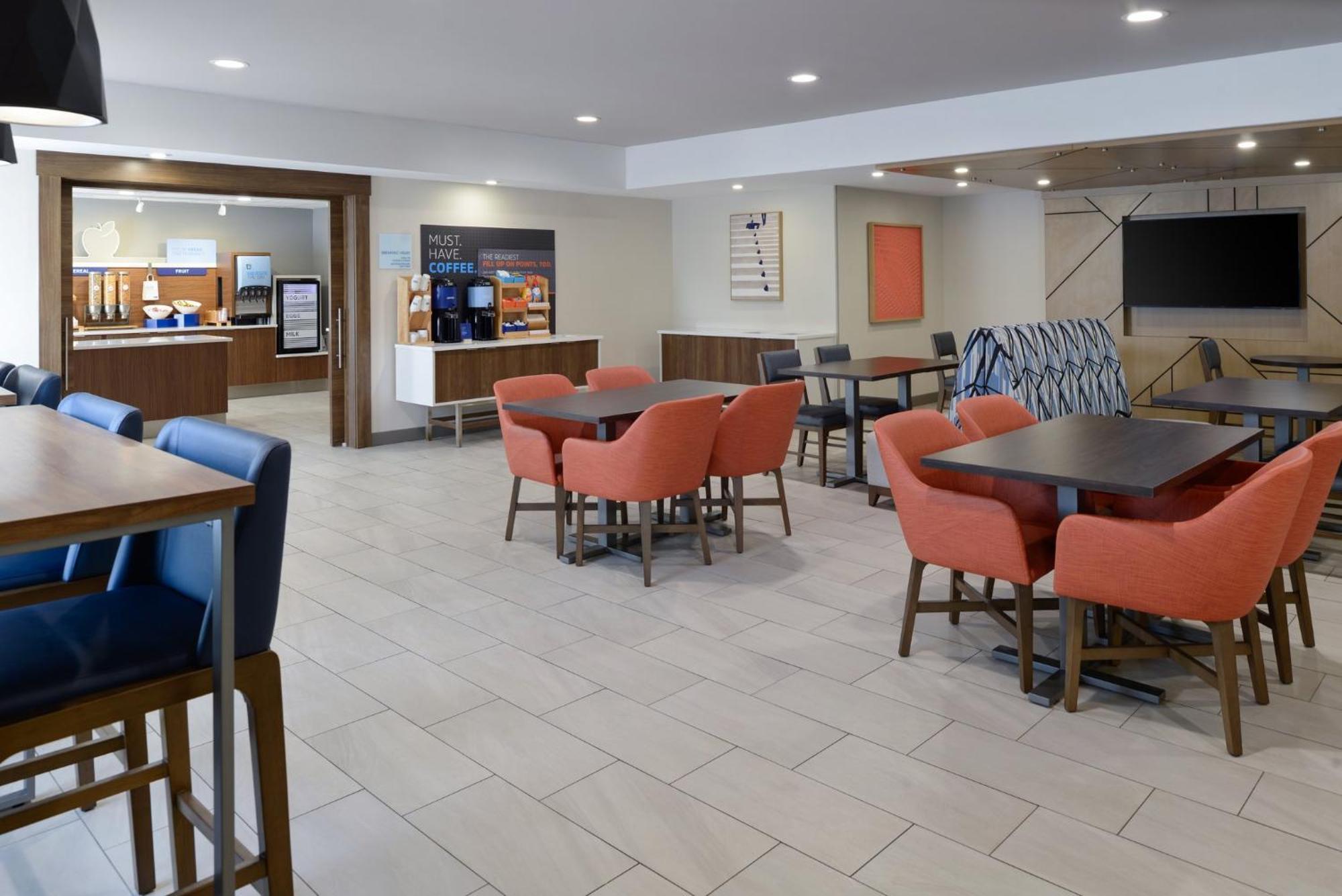 Holiday Inn Express Hotel And Suites Marysville By Ihg Экстерьер фото