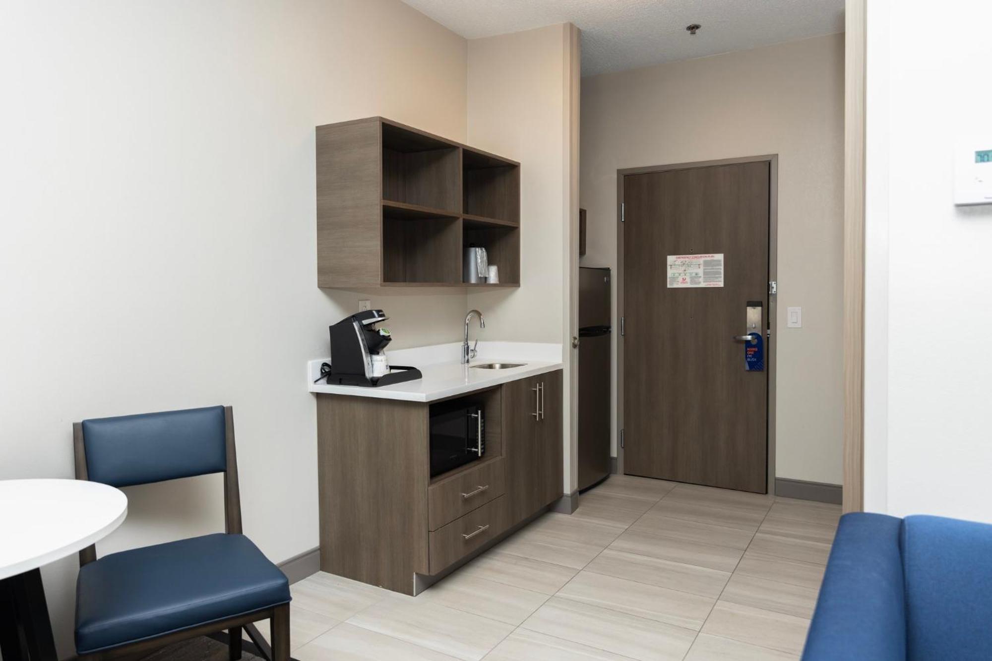 Holiday Inn Express Hotel And Suites Marysville By Ihg Экстерьер фото